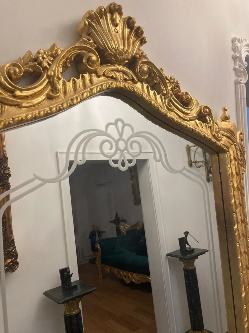 Casa Padrino Barock Spiegelkonsole mit Marmorplatte Gold / Creme - Prunkvolle Barock Konsole mit Spiegel - Garderoben Möbel Barockstil - Barock Möbel - Antik Stil Möbel - Edel & Prunkvoll