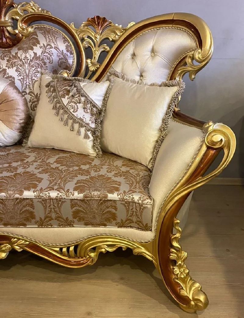 Casa Padrino Luxus Barock Wohnzimmer Set Creme / Silber / Gold / Braun - 2 Barock Sofas & 2 Barock Sessel & 1 Barock Couchtisch - Luxus Wohnzimmer Möbel im Barockstil - Barock Möbel
