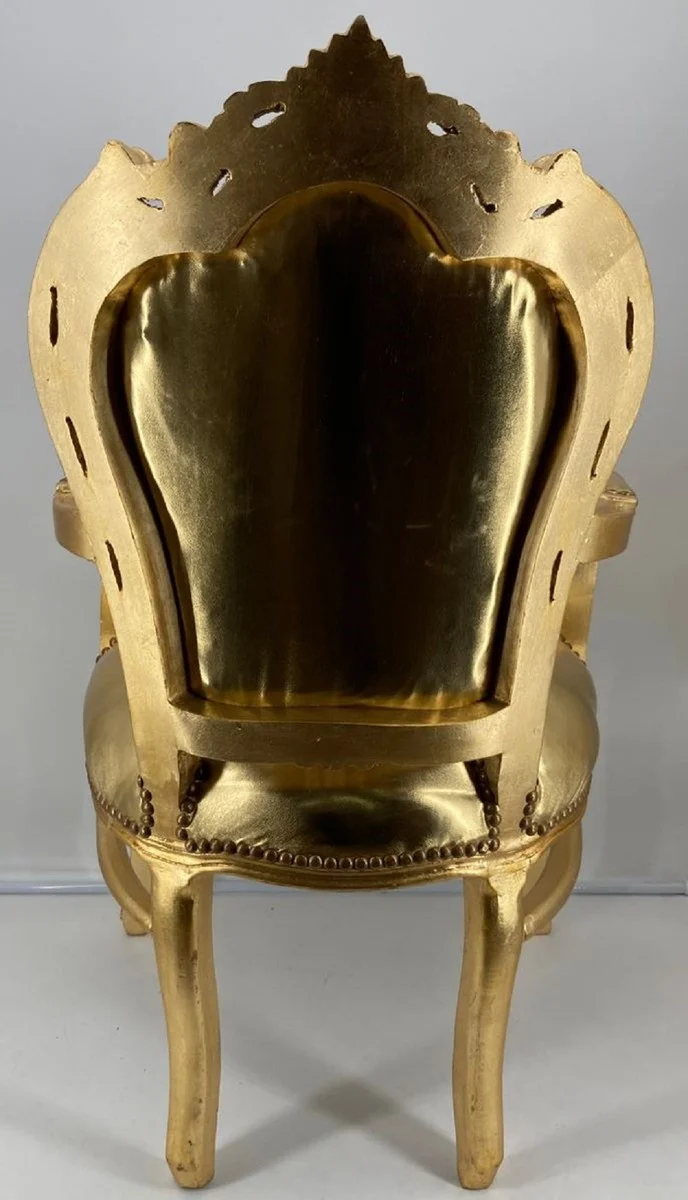 Casa Padrino Barock Esszimmerstuhl mit Armlehnen Gold / Gold - Handgefertigter Kunstleder Stuhl im Barockstil - Barock Esszimmer Möbel