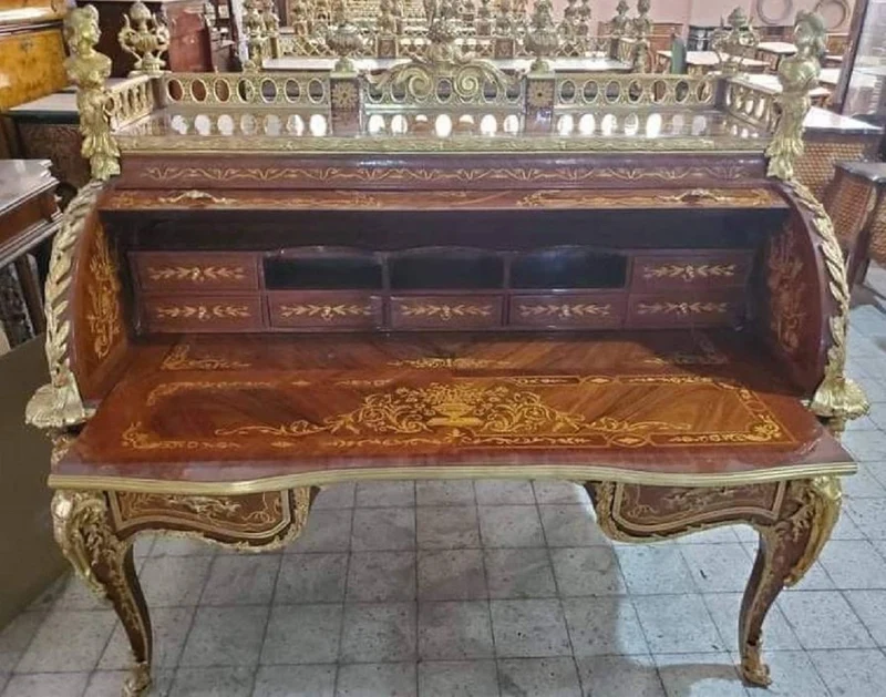 Casa Padrino Luxus Barock Sekretär Braun Intarsien / Gold - Handgefertigter Barock Schreibtisch - Barock Büromöbel - Edel & Prunkvoll