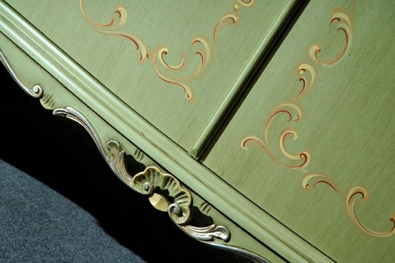 Casa Padrino Luxus Barock Schlafzimmerschrank Grün - Handgefertigter Kleiderschrank mit 8 Türen - Barock Schlafzimmer & Hotel Möbel - Erstklassische Qualität - Made in Italy