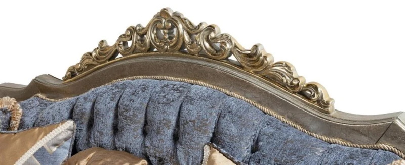 Casa Padrino Luxus Barock Sofa Blau / Silber / Gold - Handgefertigtes Wohnzimmer Sofa im Barockstil - Barock Wohnzimmer Möbel - Edel & Prunkvoll