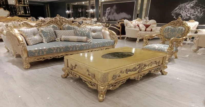 Casa Padrino Luxus Barock Couchtisch Gold - Prunkvoller Massivholz Wohnzimmertisch im Barockstil - Barock Wohnzimmer Möbel - Edel & Prunkvoll