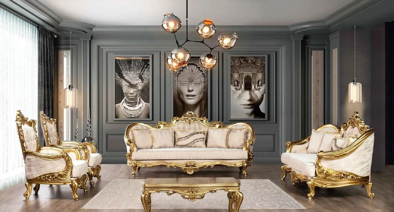 Casa Padrino Luxus Barock Sofa Cremefarben / Gold - Prunkvolles Wohnzimmer Sofa mit Muster - Barock Wohnzimmer Möbel - Edel & Prunkvoll