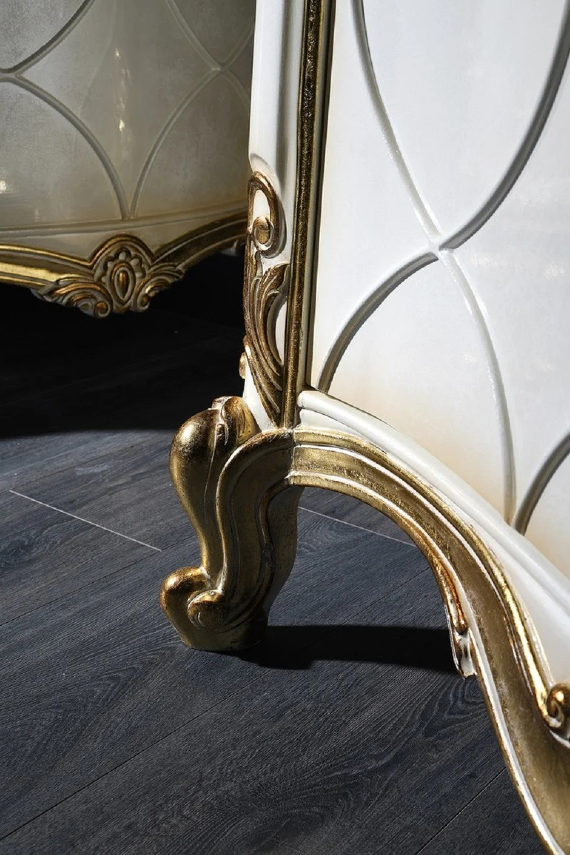 Casa Padrino Luxus Barock Sideboard Weiß / Antik Gold - Prunkvoller Massivholz Schrank mit 4 Türen und 2 Schubladen - Barock Möbel