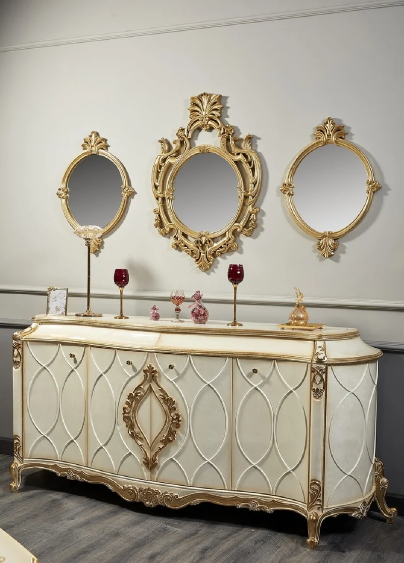 Casa Padrino Luxus Barock Sideboard Weiß / Antik Gold - Prunkvoller Massivholz Schrank mit 4 Türen und 2 Schubladen - Barock Möbel