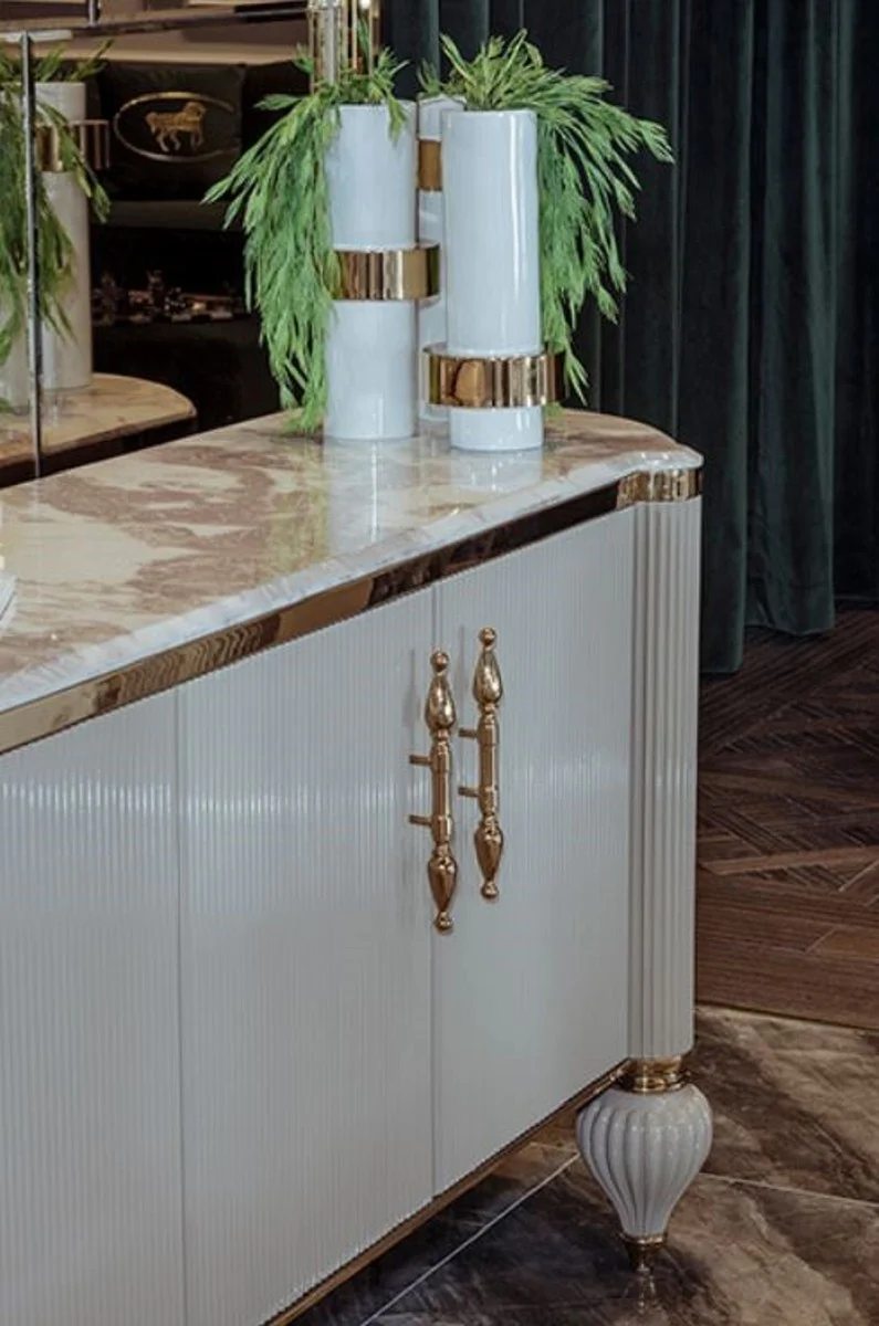 Casa Padrino Luxus Art Deco Sideboard Grau / Weiß / Gold 235 x 54 x H. 90 cm - Edler Massivholz Schrank mit 4 Türen und Kunstmarmor Platte - Art Deco Möbel - Luxus Qualität