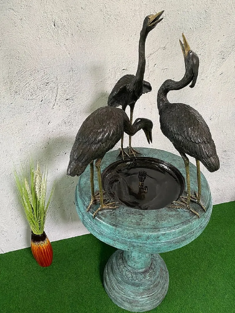 Casa Padrino Luxus Jugendstil Bronze Springbrunnen Kraniche Mehrfarbig 79 x 74 x H. 150 cm - Prunkvoller Gartenbrunnen - Gartendeko Brunnen - Barock & Jugendstil Garten Deko Accessoires