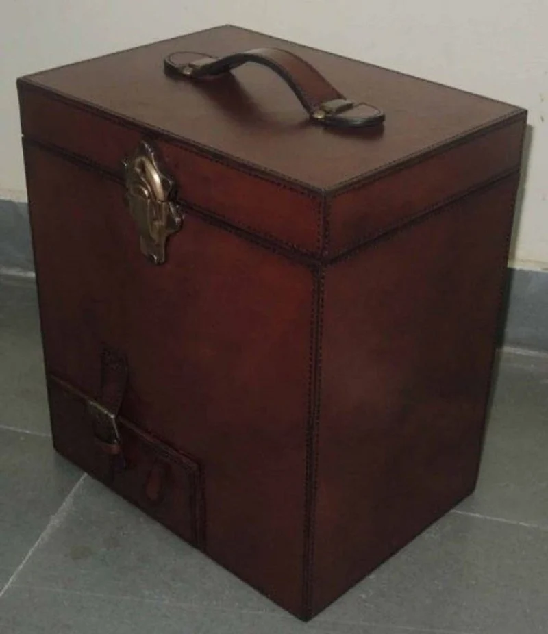 Casa Padrino Luxus Minibar Dunkelbraun 32 x 23 x H. 36 cm - Echtleder Kofferbar mit Zubehör - Luxus Accessoires