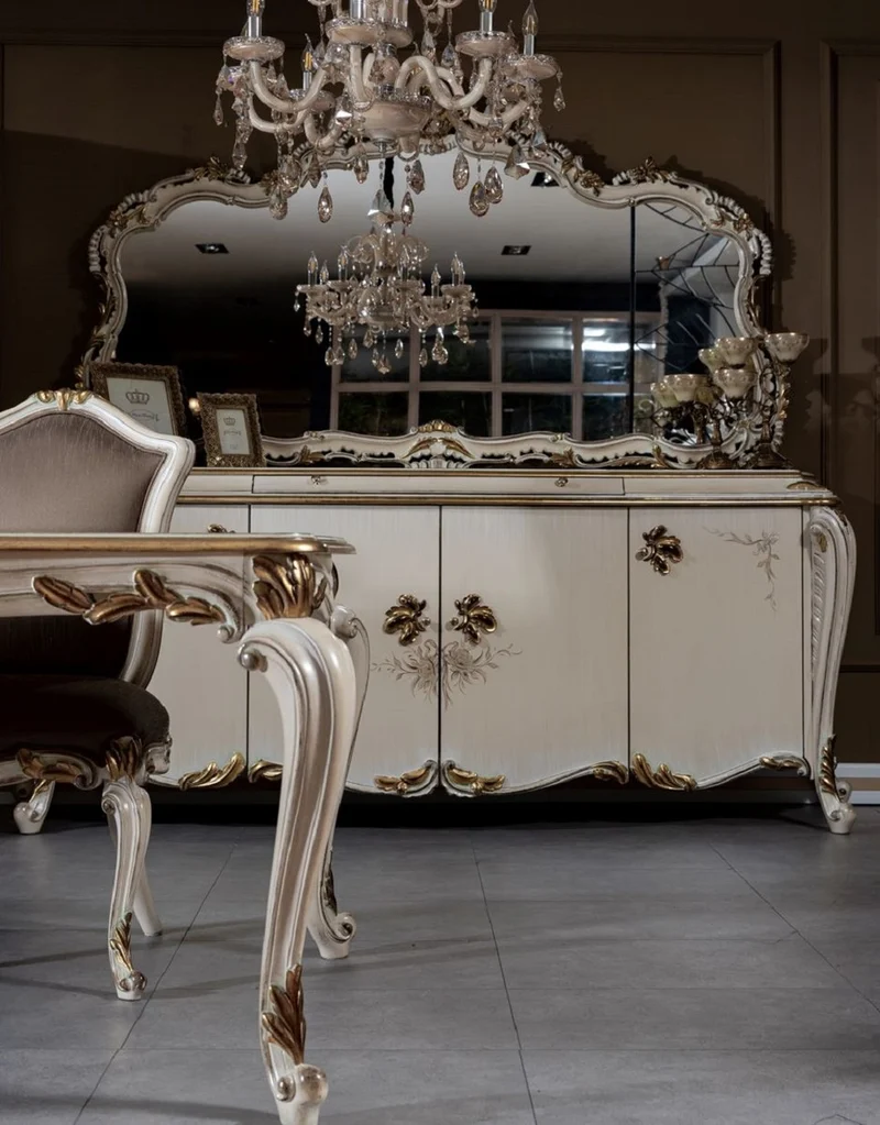 Casa Padrino Luxus Barock Sideboard Cremefarben / Weiß / Gold - Prunkvoller Massivholz Schrank mit 4 Türen und Schublade - Barock Möbel