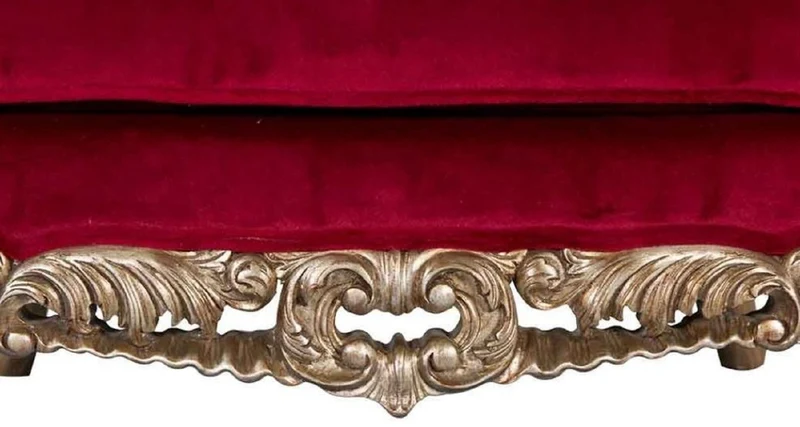 Casa Padrino Luxus Barock Sessel Rot / Antik Gold - Prunkvoller Antik Stil Wohnzimmer Sessel - Barock Wohnzimmer Möbel - Edel & Prunkvoll