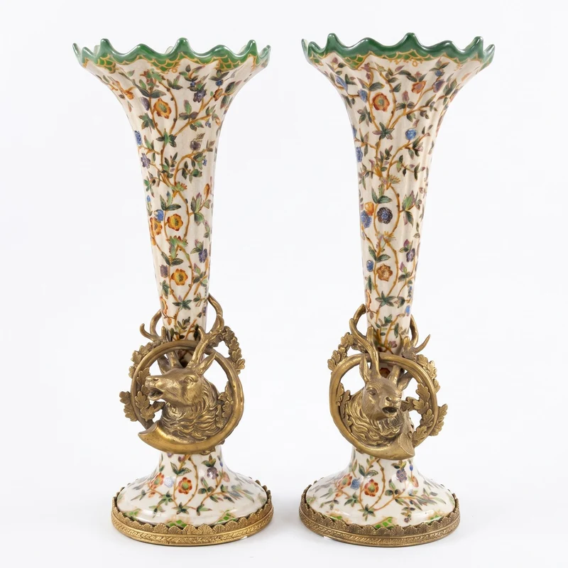 Casa Padrino Jugendstil Porzellan Vasen Set Creme / Mehrfarbig / Messing Ø 12 x H. 34 cm - Barock & Jugendstil Deko Accessoires