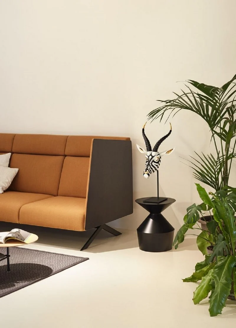 Casa Padrino Luxus Porzellan Deko Maske Antilope Schwarz / Weiß / Gold 39 x 18 x H. 57 cm - Erstklassische Qualität - Made in Spain