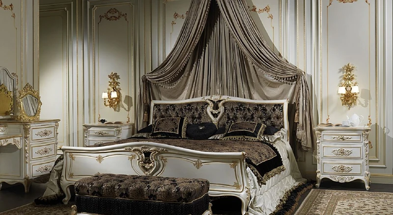 Casa Padrino Luxus Barock Schlafzimmer Set Weiß / Gold - 1 Schminkkommode & 1 Spiegel & 1 Sessel - Prunkvolle Schlafzimmer Möbel - Hotel Möbel - Schloss Möbel - Luxus Qualität - Made in Italy