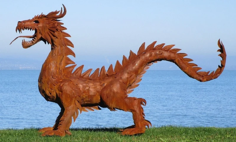 Casa Padrino Luxus Gartendeko Skulptur Drache Rostfarben 290 x 75 x H. 177 cm - Riesige Stahl Deko Figur - Gartenfigur - Hotel Garten Deko