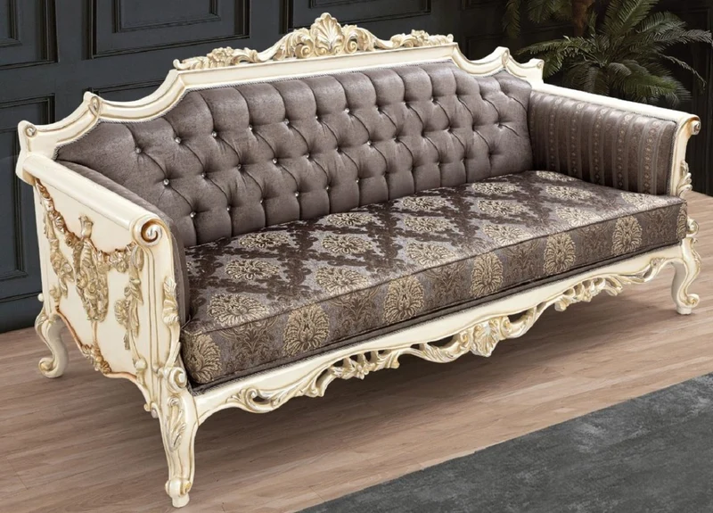 Casa Padrino Luxus Barock Sofa Grau / Braun / Weiß / Gold / Silber - Handgefertigtes Wohnzimmer Sofa mit elegantem Muster und Glitzersteinen - Barock Wohnzimmer Möbel - Edel & Prunkvoll