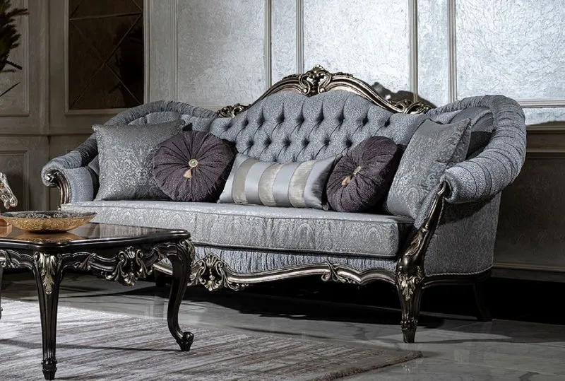 Casa Padrino Luxus Barock Wohnzimmer Set Hellblau / Grau / Dunkelgrau / Gold - 2 Sofas & 2 Sessel & 1 Couchtisch - Handgefertigte Wohnzimmer Möbel im Barockstil - Edel & Prunkvoll