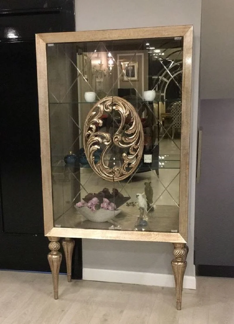 Casa Padrino Luxus Barock Vitrine Antik Gold - Handgefertigter Massivholz Vitrinenschrank im Barockstil - Edle Barock Möbel