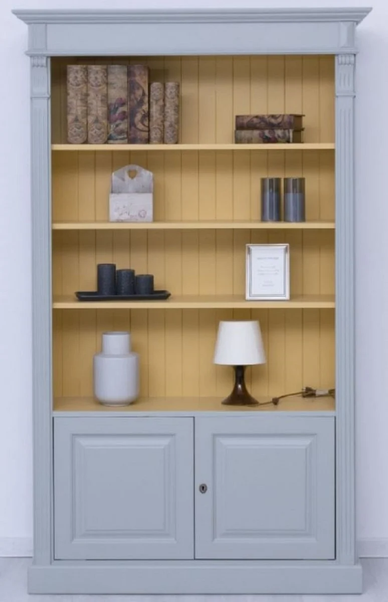 Casa Padrino Landhausstil Bücherschrank Grau / Gelb 120 x 39 x H. 197 cm - Massivholz Schrank - Wohnzimmerschrank - Büroschrank - Landhausstil Möbel