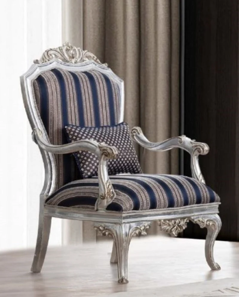Casa Padrino Luxus Barock Sessel Blau / Silber / Gold 75 x 80 x H. 120 cm - Prunkvoller Wohnzimmer Sessel mit Streifen - Barock Wohnzimmer Möbel