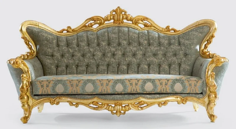 Casa Padrino Luxus Barock Sofa Grün / Gold 245 x 90 x H. 126 cm - Handgefertigtes Wohnzimmer Sofa mit elegantem Muster - Barock Wohnzimmer Möbel - Edel & Prunkvoll