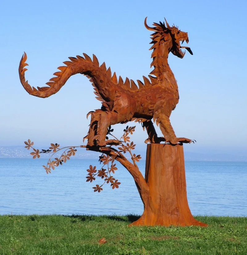 Casa Padrino Luxus Gartendeko Skulptur Drache Rostfarben 290 x 140 x H. 292 cm - Riesige Stahl Deko Figur - Gartenfigur - Hotel Garten Deko