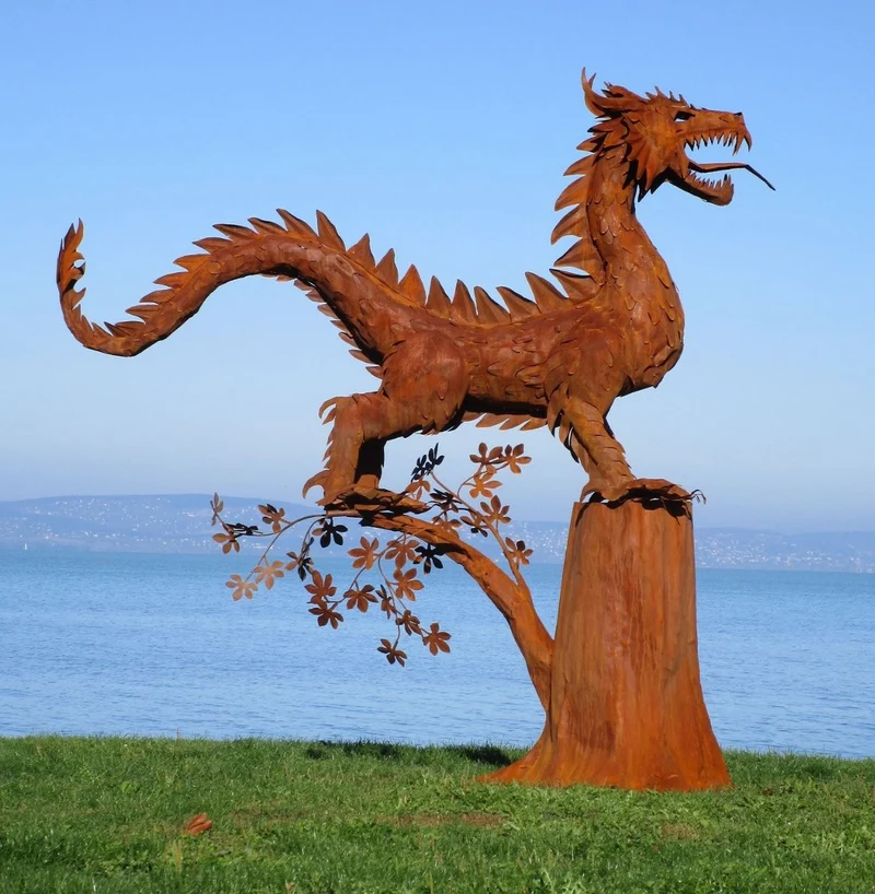 Casa Padrino Luxus Gartendeko Skulptur Drache Rostfarben 290 x 140 x H. 292 cm - Riesige Stahl Deko Figur - Gartenfigur - Hotel Garten Deko