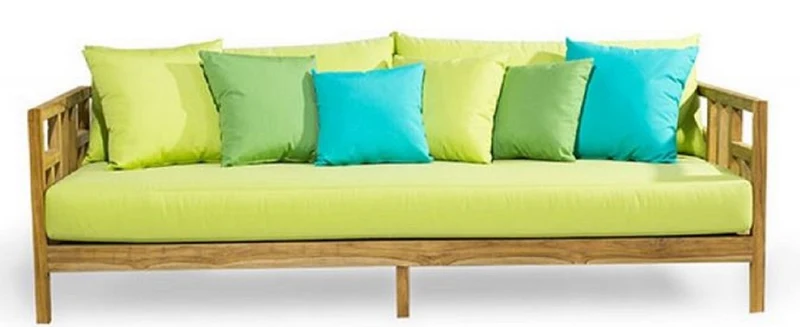 Casa Padrino Luxus Massivholz Gartensofa Naturfarben / Hellgrün 220 x 94 x H. 65 cm - Wetterbeständiges Teakholz Sofa mit Kissen - Garten & Terrassen Möbel - Luxus Qualität