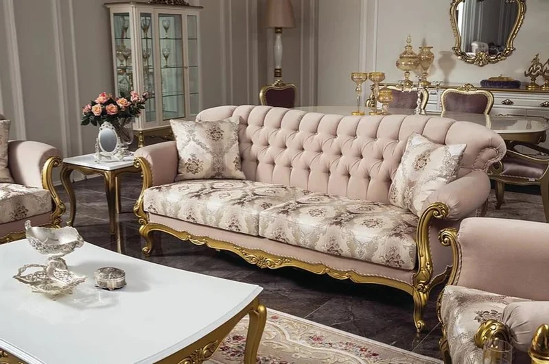 Casa Padrino Luxus Barock Wohnzimmer Set Rosa / Weiß / Gold - 2 Sofas & 2 Sessel & 1 Couchtisch & 2 Beistelltische - Wohnzimmer Möbel im Barockstil - Edel & Prunkvoll