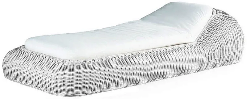 Casa Padrino Luxus Gartenliege Weiß / Weiß 238 x 100 x H. 50 cm - Handgewebte Wetterbeständige Liege - Moderne Poolliege - Garten Möbel - Hotel Möbel