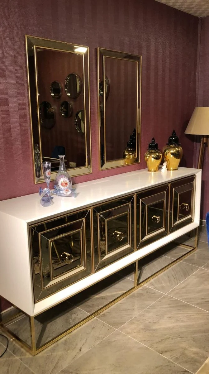 Casa Padrino Luxus Sideboard mit 4 verspiegelten Türen Weiß / Gold 208 x 49 x H. 88 cm - Luxus Wohnzimmer Möbel