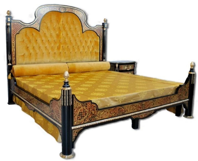 Casa Padrino Luxus Barock Boulle Doppelbett Schwarz / Rot / Gold / Silber 211 x 215 x H. 180 cm - Prunkvolles Massivholz Bett - Schlafzimmer Möbel - Hotel Möbel - Luxus Qualität - Made in Italy