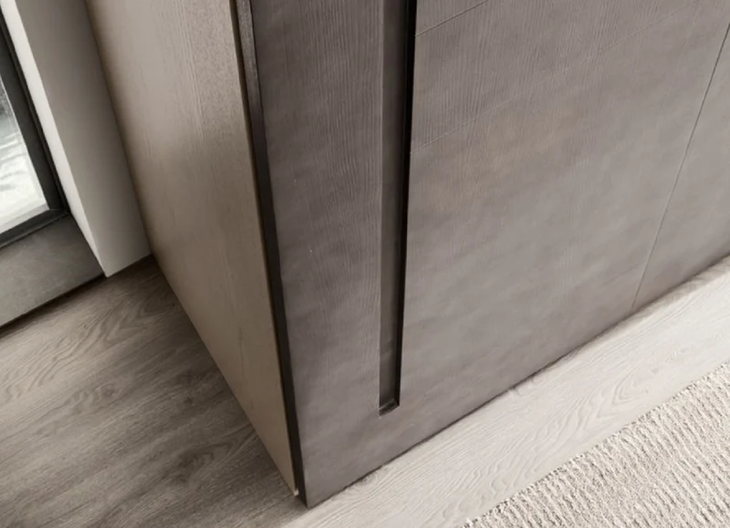 Casa Padrino Luxus Schlafzimmerschrank Grau 295 x 68 x H. 250 cm - Massivholz Kleiderschrank mit 2 Schiebetüren - Schlafzimmer Möbel - Luxus Qualität