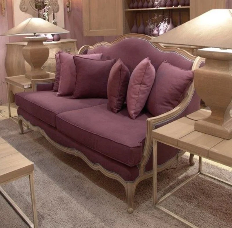 Casa Padrino Luxus Barock Sofa Lila / Antik Beige 185 x 95 x H. 111 cm - Wohnzimmer Sofa mit dekorativen Kissen - Edle Barock Möbel