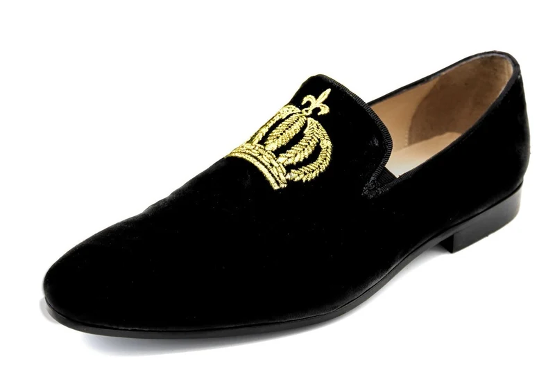 Pompöös by Casa Padrino Luxus Samt Slipper Krone Schwarz / Gold - Verschiedene Schuhgrößen - designed by Harald Glööckler
