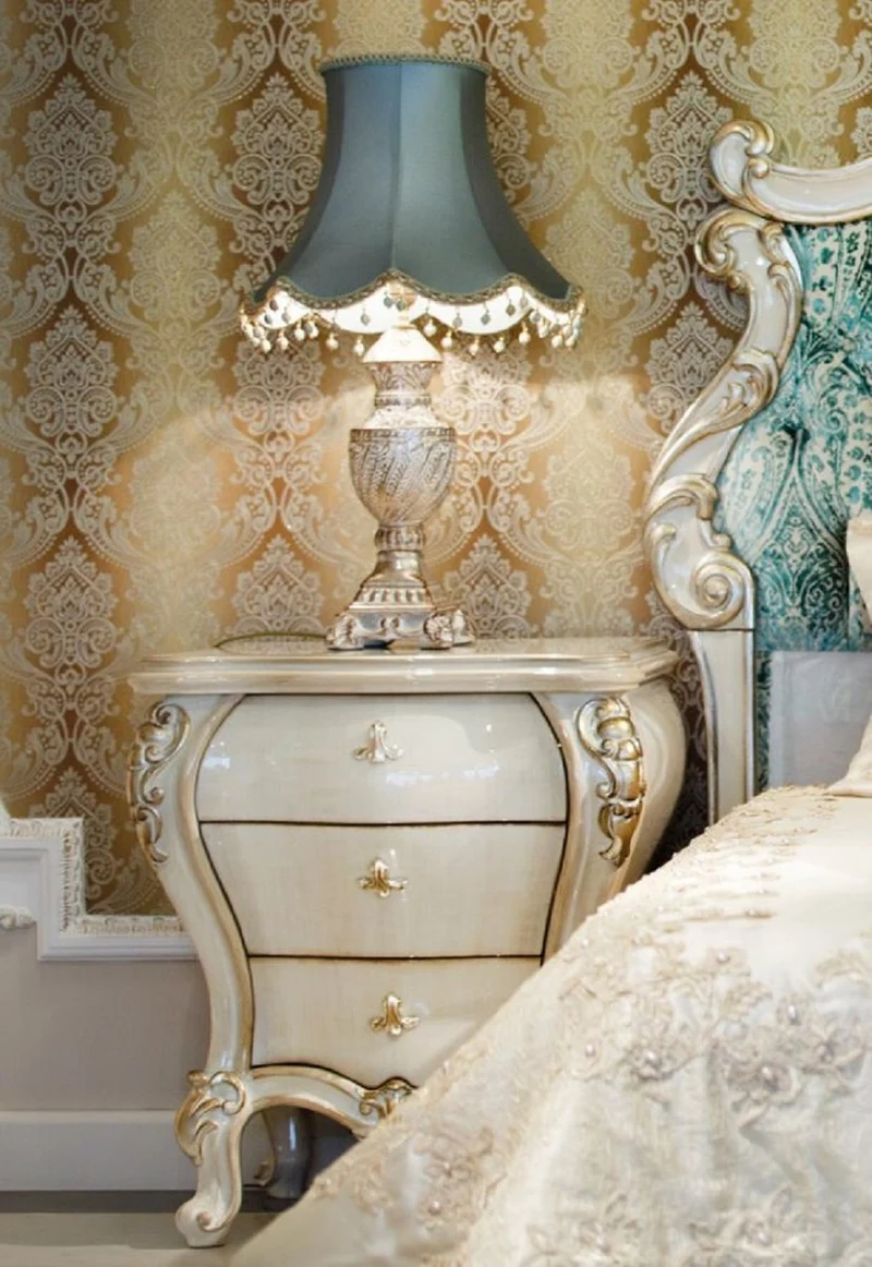 Casa Padrino Luxus Barock Nachtkommoden Set Creme / Gold 60 x 55 x H. 68 cm - Prunkvolle Massivholz Nachttische - Barock Schlafzimmer Möbel