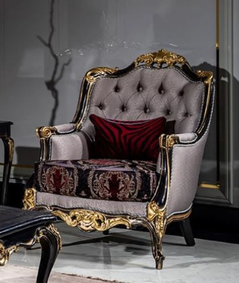 Casa Padrino Luxus Barock Wohnzimmer Set Silber / Bordeauxrot / Schwarz / Gold - 2 Sofas & 2 Sessel & 1 Couchtisch - Prunkvolle Wohnzimmer Möbel im Barockstil