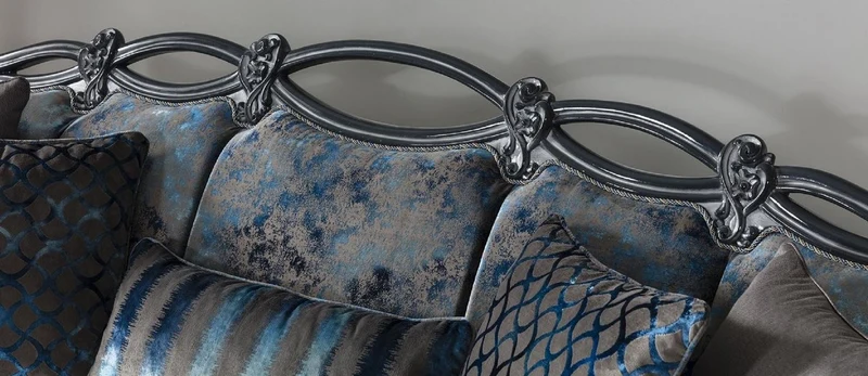 Casa Padrino Luxus Barock Sofa Grau / Blau / Grau 224 x 103 x H. 110 cm - Edles Wohnzimmer Sofa mit elegantem Muster und dekorativen Kissen - Barockstil Wohnzimmer Möbel