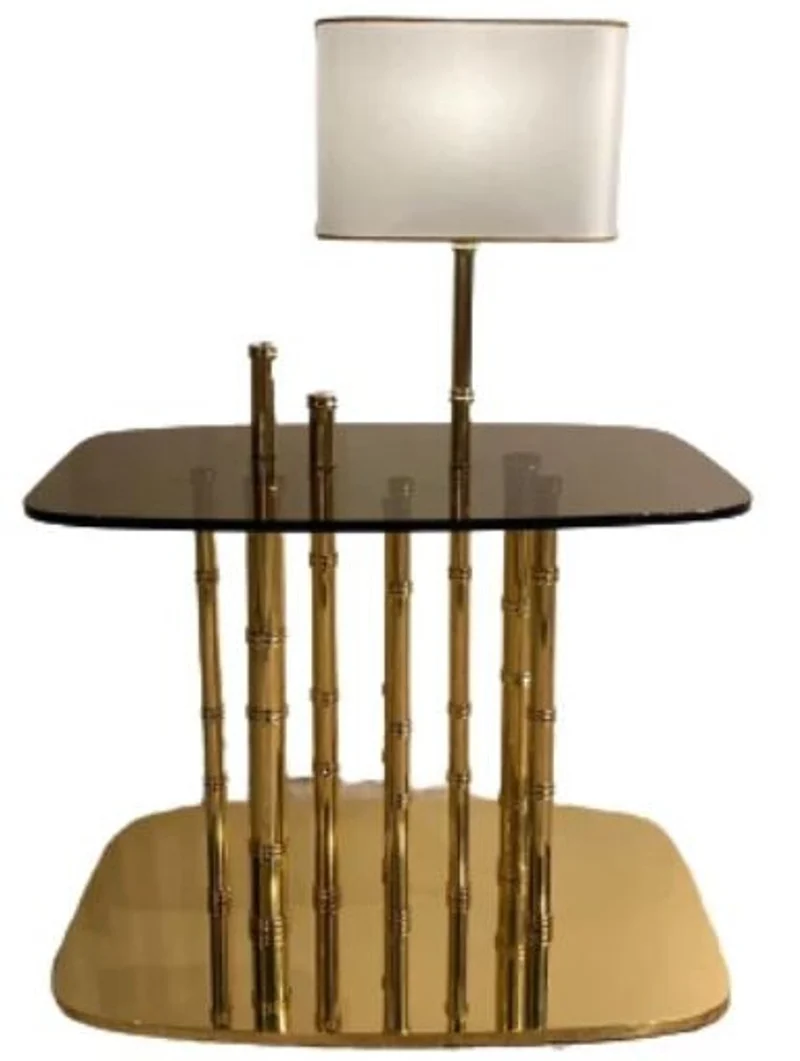 Casa Padrino Luxus Designer Beistelltisch Bambus Gold / Schwarz / Weiß 70 x 45 x H. 40 cm - Vergoldeter Messing Nachttisch mit Glasplatte und integrierter Tischleuchte - Hotel Möbel - Luxus Qualität