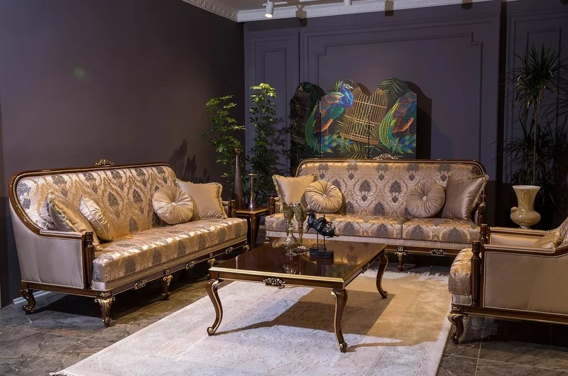Casa Padrino Luxus Barock Sofa Grau / Braun / Gold 221 x 80 x H. 110 cm - Wohnzimmer Sofa mit elegantem Muster und dekorativen Kissen - Edle Wohnzimmer Möbel im Barockstil