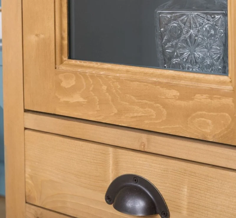 Casa Padrino Landhausstil Küchenschrank Naturfarben / Hellblau 180 x 50 x H. 197 cm - Massivholz Esszimmerschrank - Esszimmermöbel im Landhausstil