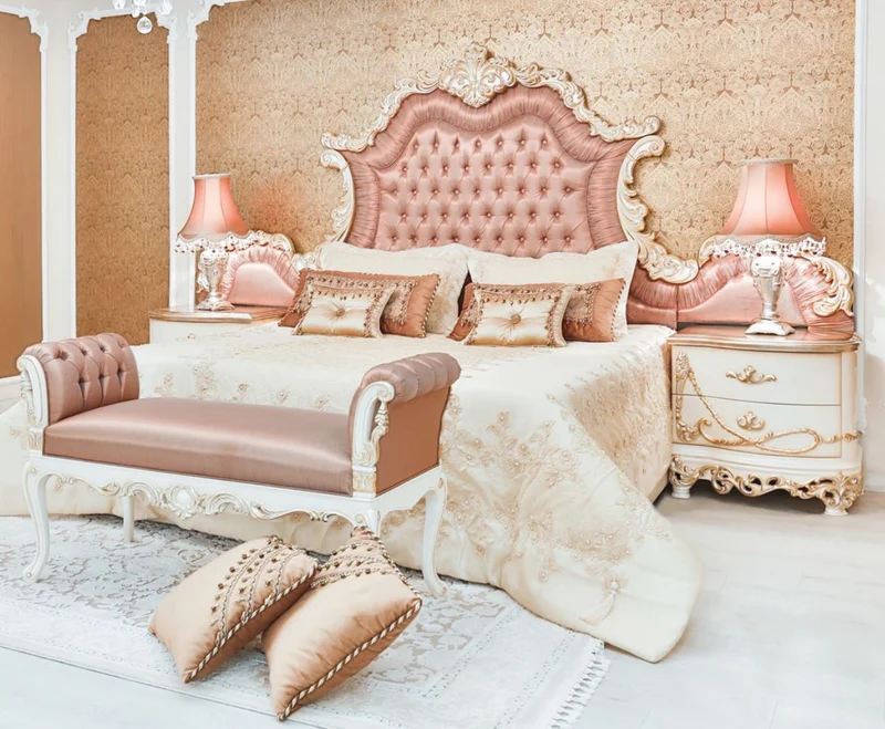 Casa Padrino Luxus Barock Doppelbett Rosa / Weiß / Creme / Kupferfarben 200 x 200 x H. 200 cm - Edles Massivholz Bett mit Kopfteil - Prunkvolle Schlafzimmer Möbel im Barockstil