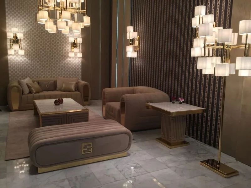 Casa Padrino Luxus Couchtisch Weiß / Gold / Taupe 160 x 90 x H. 36 cm - Moderner Wohnzimmertisch mit Calacatta Marmorplatte - Hotel Möbel - Luxus Qualität - Made in Italy
