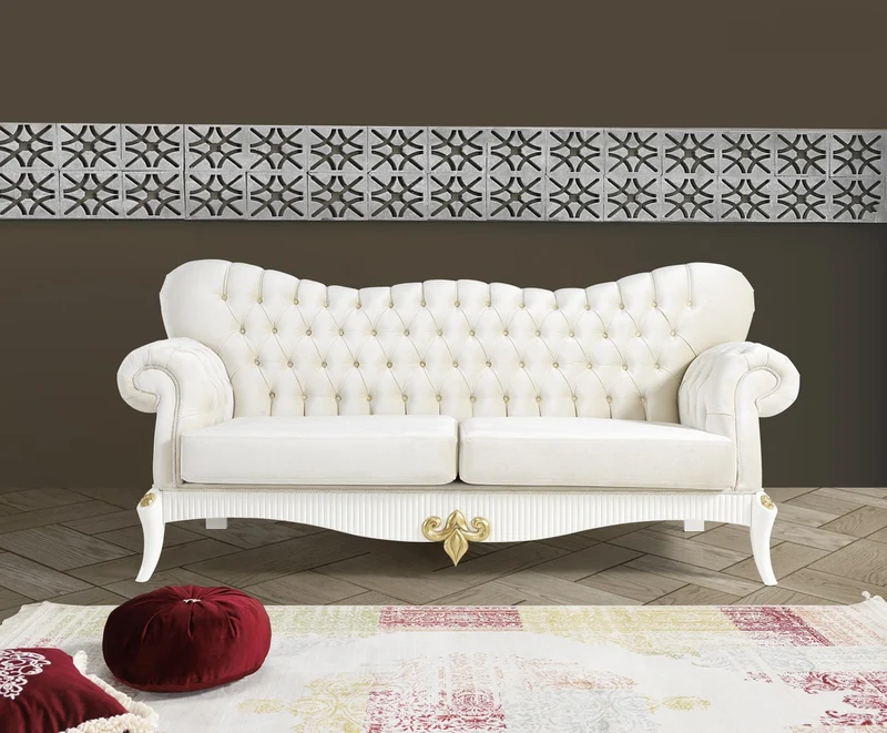 Casa Padrino Barock Wohnzimmer Set Creme / Weiß / Gold - 2 Sofas & 2 Sessel & 1 Couchtisch - Edle Wohnzimmer Möbel im Barockstil