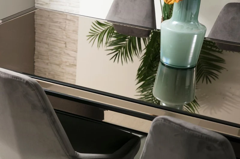 Casa Padrino Luxus Esszimmer Set Schwarz / Grau / Silber - 1 Esszimmertisch & 6 Esszimmerstühle - Luxus Esszimmer Möbel