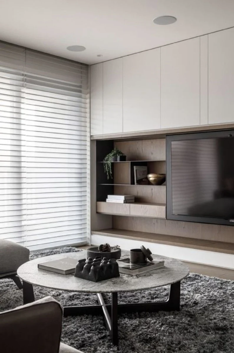 Casa Padrino Luxus Couchtisch Weiß / Schwarz Ø 120 x H. 35 cm - Runder Massivholz Wohnzimmertisch mit Marmorplatte - Luxus Wohnzimmer Möbel