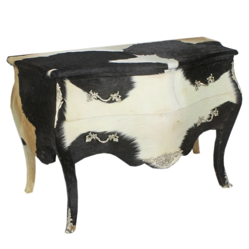 Casa Padrino Barock Kuhfell Kommode Schwarz / Weiß mit silbernen Metallapplikationen 120 cm - Antik Stil Möbel