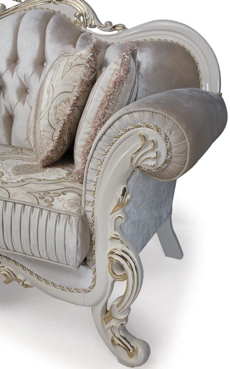 Casa Padrino Luxus Barock Wohnzimmer Set Mehrfarbig / Weiß / Gold - 2 Sofas & 2 Sessel & 1 Couchtisch - Wohnzimmer Möbel im Barockstil - Edel & Prunkvoll