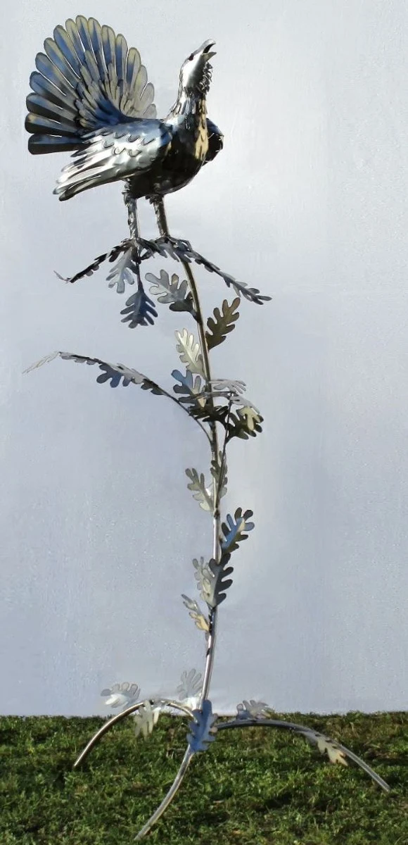 Casa Padrino Gartendeko Skulptur Hahn auf Ast Silber 87 x 70 x H. 160 cm - Handgefertigte Edelstahl Gartenfigur - Garten Dekoration