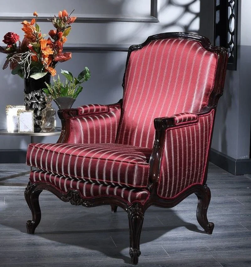 Casa Padrino Luxus Barock Sessel Bordeauxrot / Silber / Schwarz 77 x 85 x H. 110 cm - Gestreifter Wohnzimmer Sessel im Barockstil